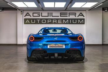 Ferrari 488 Spider — photo 46