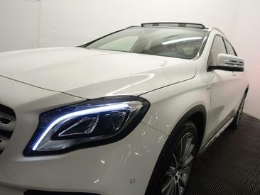 Mercedes GLA 180 — photo 26