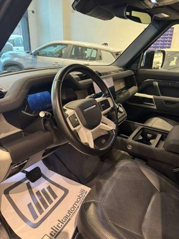 Land Rover Defender 90 D250 MHEV — photo 6
