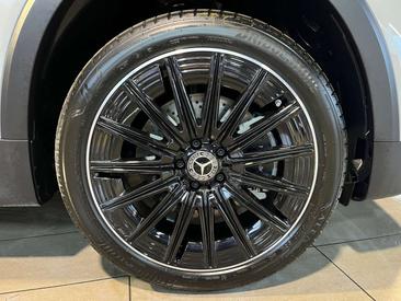Mercedes GLB 220 D — photo 2