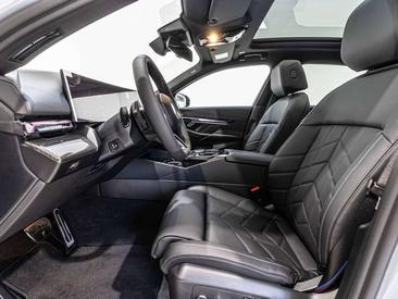 BMW Série 5 530e XDrive — photo 3