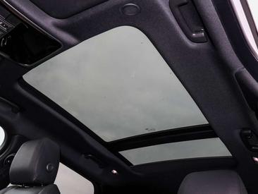 Land Rover Range Rover Velar D200 — photo 10