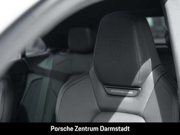 Porsche Macan 4S Electric — photo 18