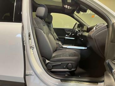 Mercedes GLB 220 D — photo 7