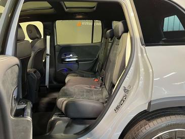 Mercedes GLB 220 D — photo 10