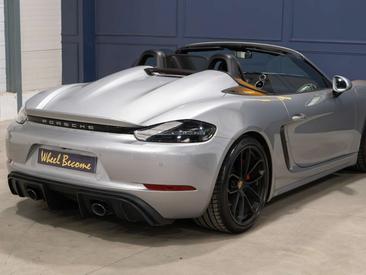 Porsche 718 Cabriolet Spyder — photo 14