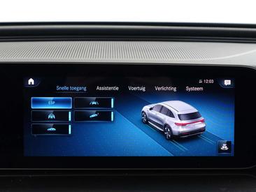 Mercedes EQC 400 — photo 11