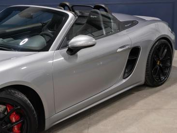 Porsche 718 Cabriolet Spyder — photo 16