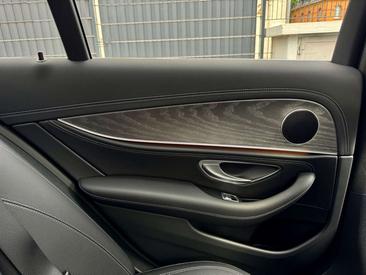 Mercedes Classe E Berline 200 — photo 47