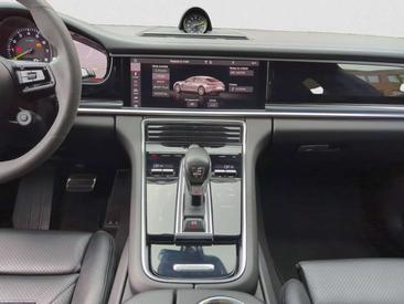 Porsche Panamera 4 E-Hybrid — photo 13
