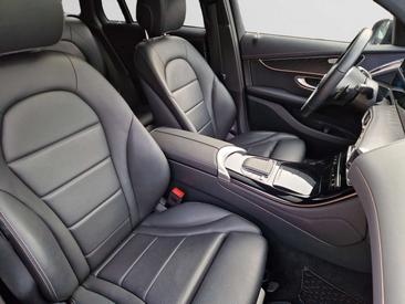 Mercedes EQC 400 — photo 3