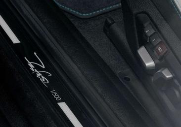 BMW M2 Competition — photo 17