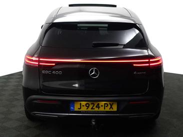 Mercedes EQC 400 — photo 31