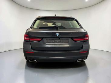 BMW Série 5 520d — photo 6