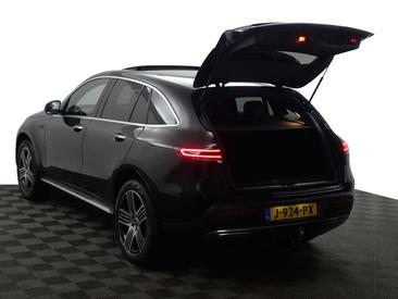Mercedes EQC 400 — photo 33