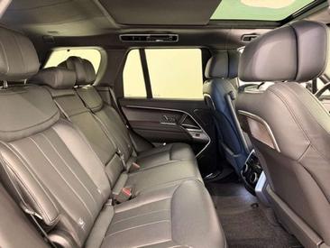 Land Rover Range Rover P460e — photo 14