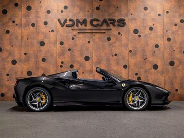 Ferrari F8 Spider — photo 6