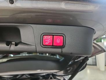 Mercedes EQB 250 — photo 17