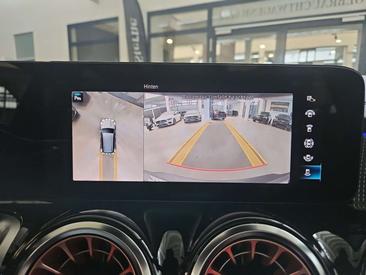 Mercedes EQB 250 — photo 19