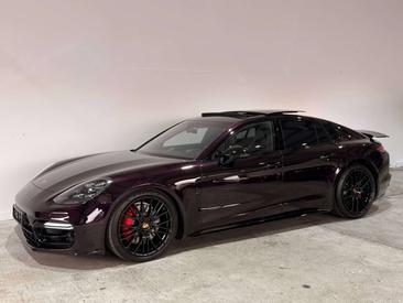 Porsche Panamera GTS — photo 11