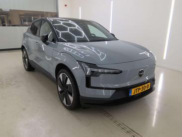 Volvo EX30 Single Motor Extended Range — photo 3
