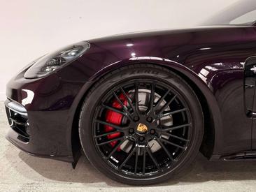 Porsche Panamera GTS — photo 14