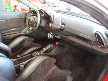 Ferrari 488 GTB — photo 12