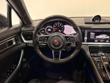 Porsche Panamera GTS — photo 29