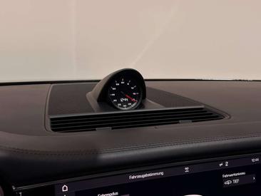 Porsche Panamera GTS — photo 31
