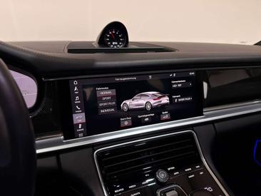 Porsche Panamera GTS — photo 32