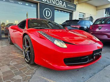 Ferrari 458 Italia — photo 2