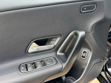 Mercedes Classe A Berline 200 — photo 28