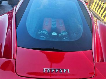 Ferrari 458 Italia — photo 16
