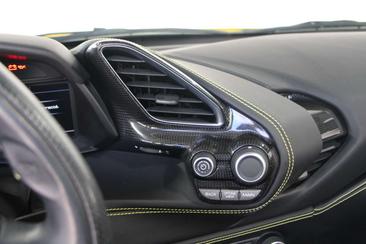 Ferrari 488 Spider — photo 32