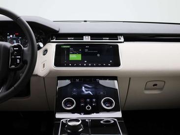 Land Rover Range Rover Velar P250 — photo 8