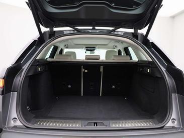 Land Rover Range Rover Velar P250 — photo 13
