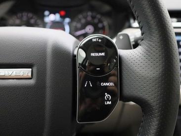 Land Rover Range Rover Velar P250 — photo 23