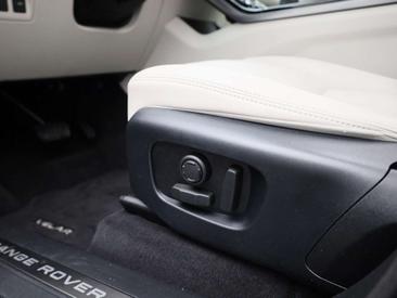 Land Rover Range Rover Velar P250 — photo 29