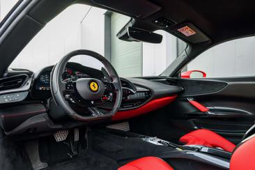 Ferrari SF90 Stradale — photo 3