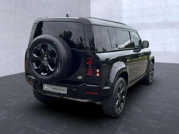 Land Rover Defender 110 D300 MHEV — photo 4