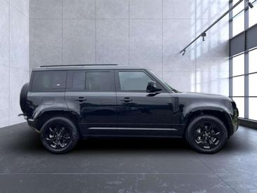 Land Rover Defender 110 D300 MHEV — photo 7