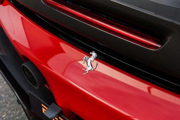 Ferrari SF90 Stradale — photo 43
