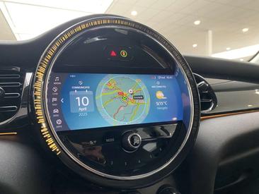 Mini 3 Portes Berline Cooper SE — photo 10