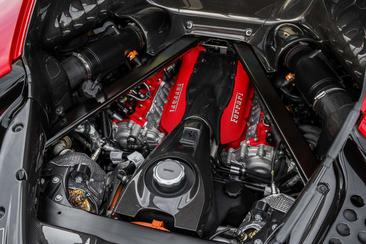 Ferrari SF90 Stradale — photo 48