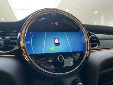 Mini 3 Portes Berline Cooper SE — photo 14