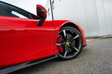 Ferrari SF90 Stradale — photo 50