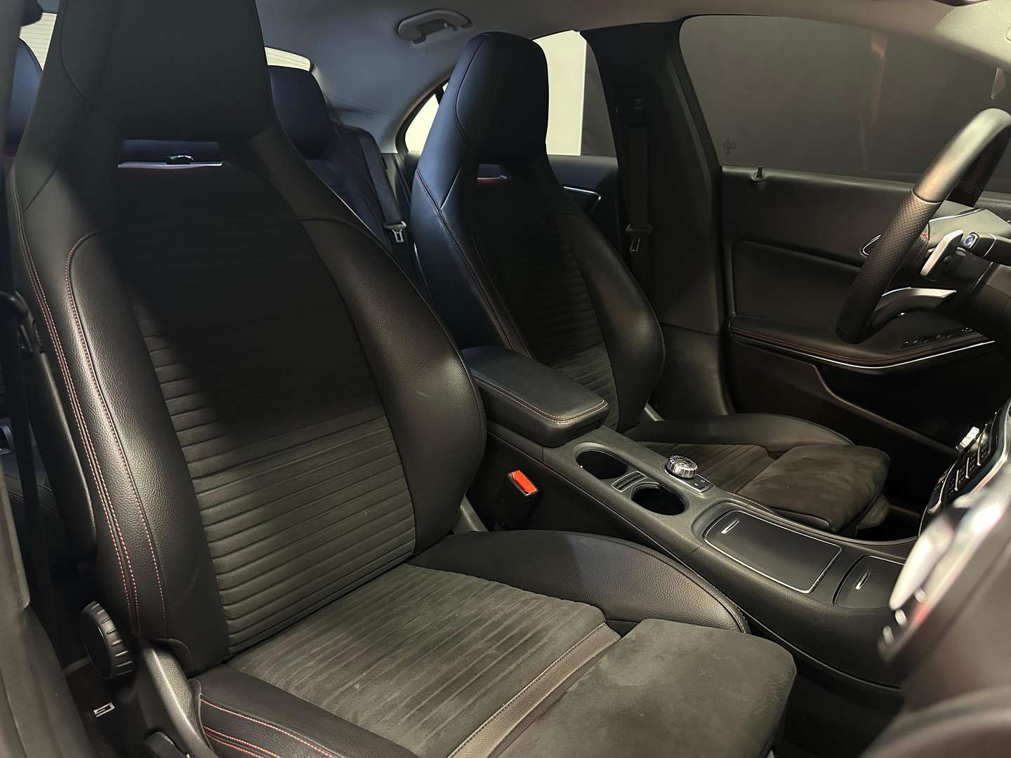 Mercedes CLA 200 Premium AMG LINE - 2019 - Joinsteer - #9