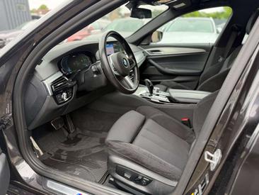 BMW Série 5 528i — photo 29