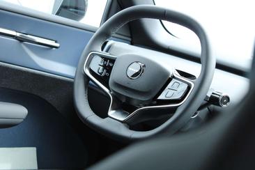 Volvo EX30 Single Motor — photo 10