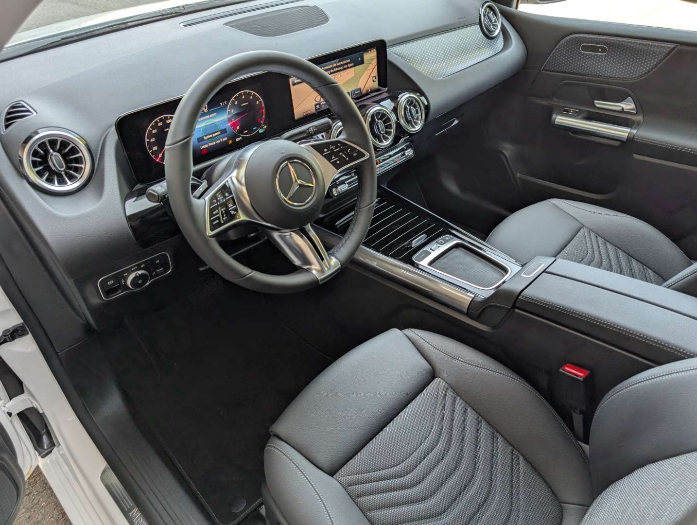 Mercedes Classe B 180 Progressive - 2025 - Joinsteer - #14